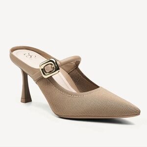 NWOT Cosy Island Pointed Toe Heeled Mules